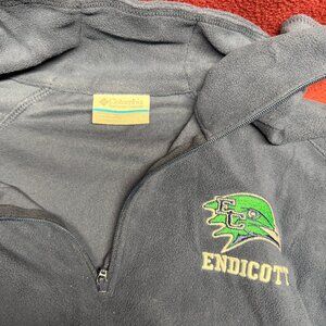 NWOT Endicott College Women's 1/4 Zip Columbia Fleece Jacket Size L Navy Blue